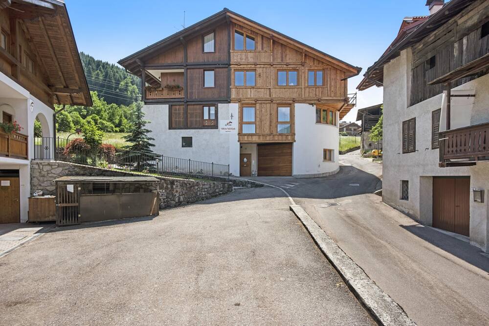 Photo of Outdoor in Almazzago