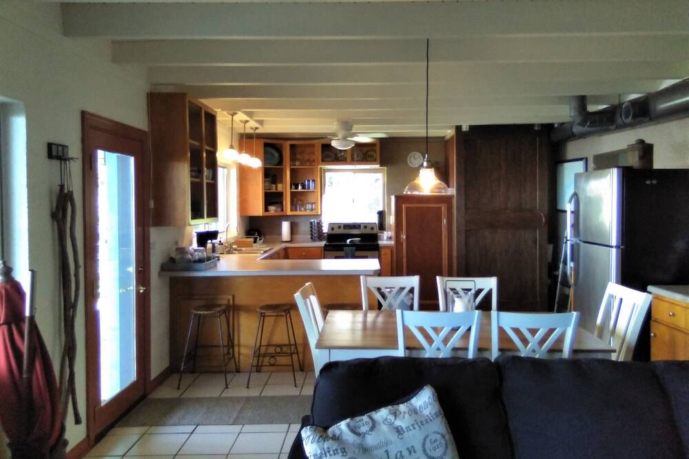 Photo of Bedroom in Telogia