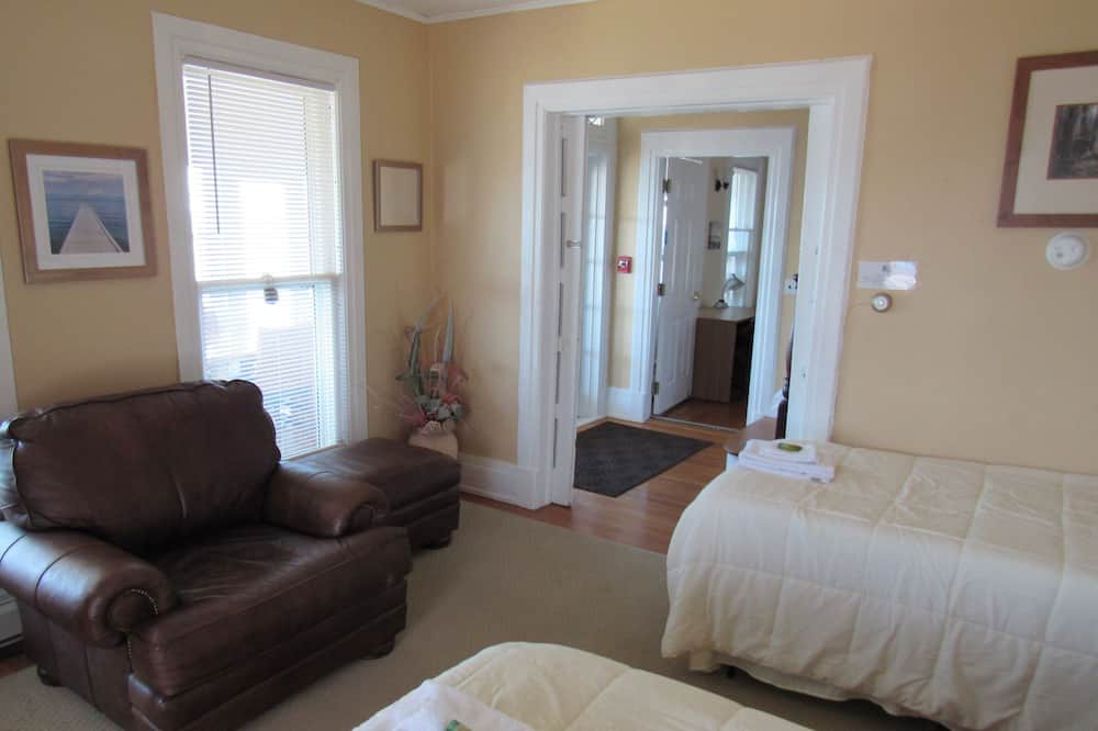 Photo of Bedroom in Wading River