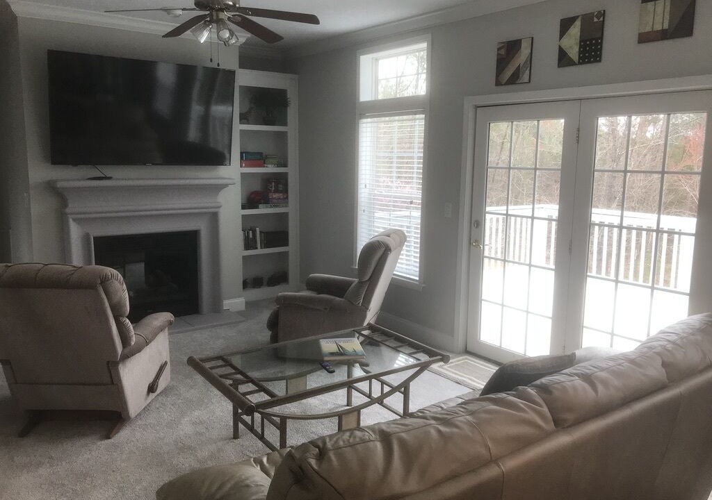 Photo of Livingroom in Concord