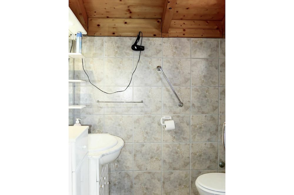 Photo of Bathroom in Srijane