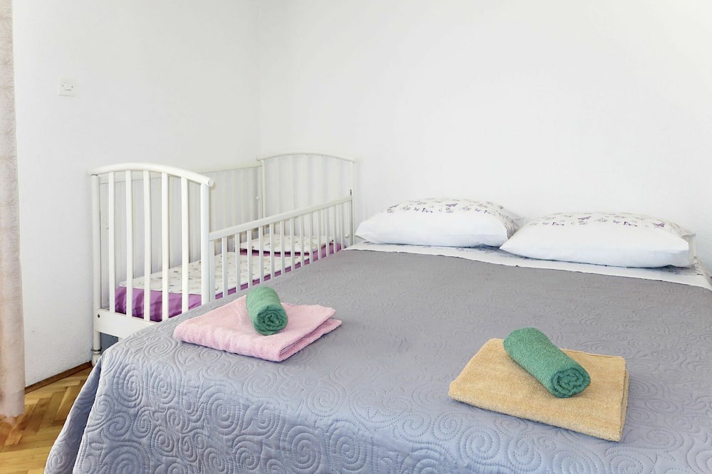 Photo of Bedroom in Srijane