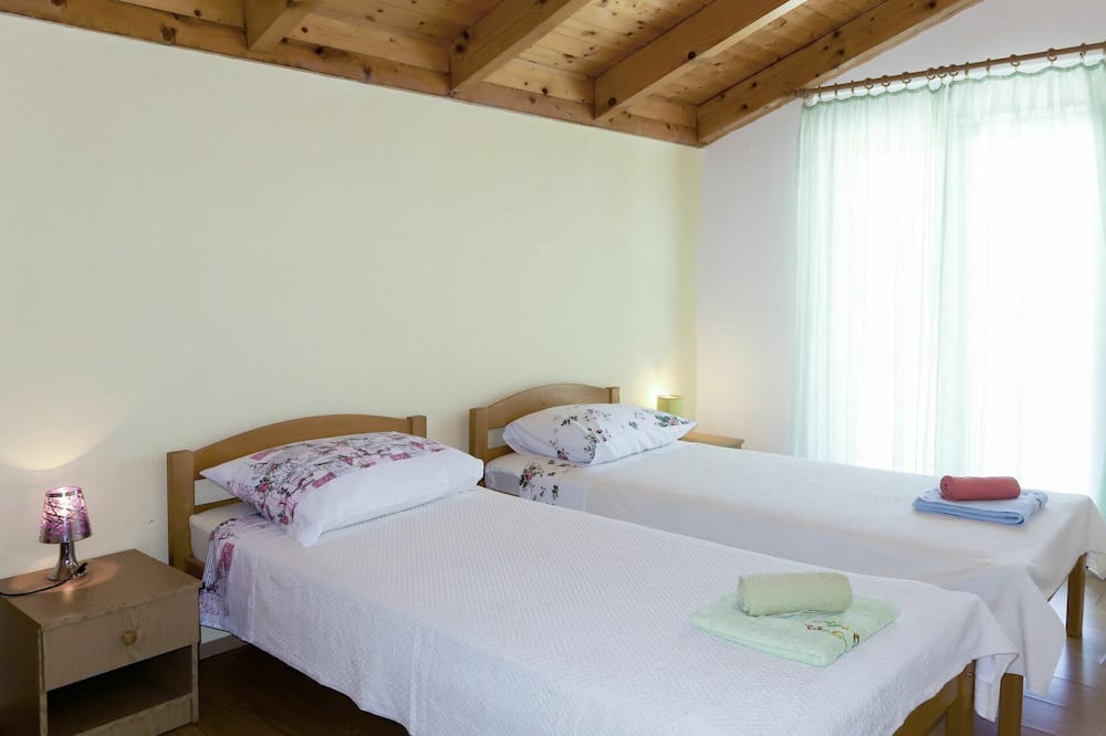 Photo of Bedroom in Srijane