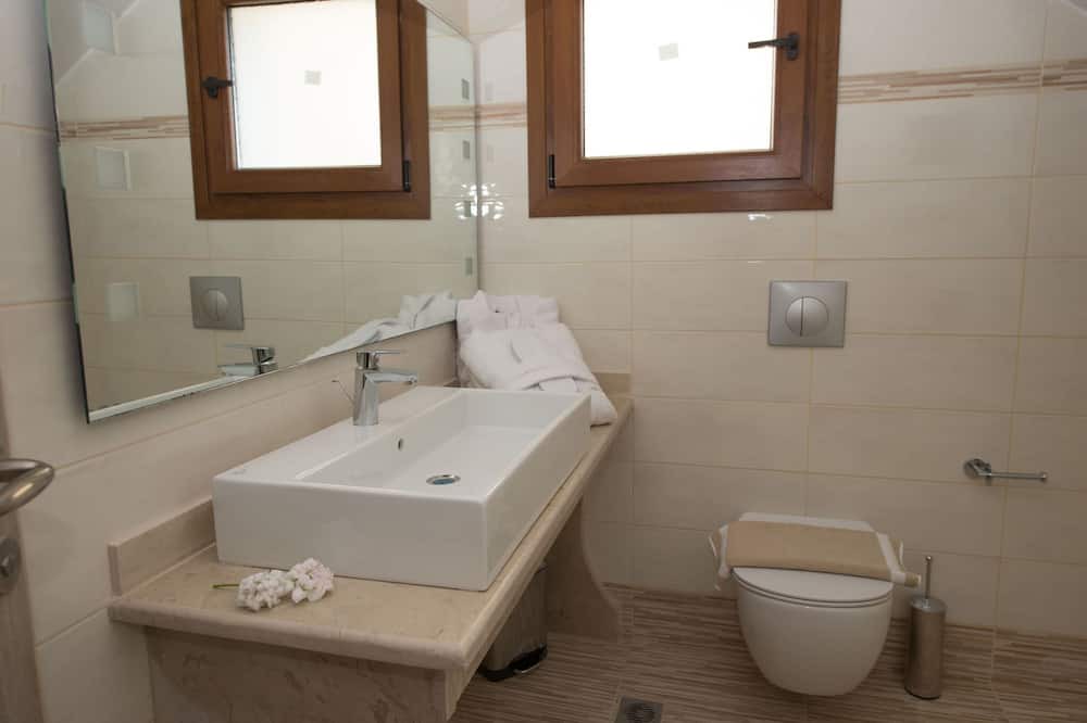 Photo of Bathroom in Erikousa Island