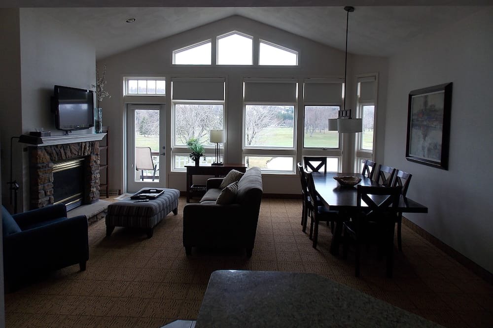 Photo of Livingroom in Clymer