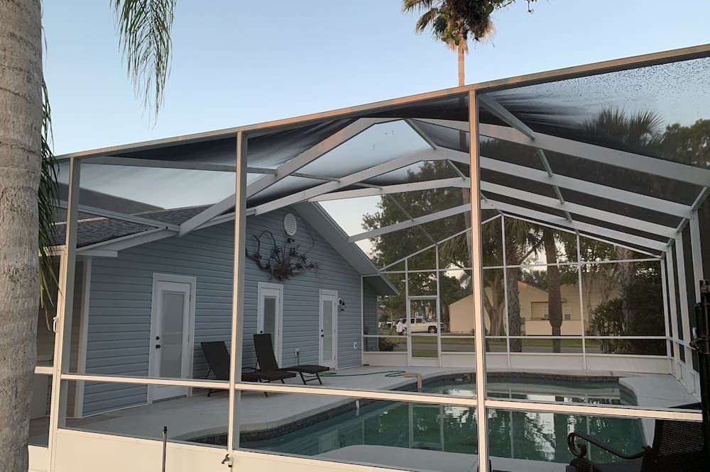 Photo of Outdoor in Riverhaven Village