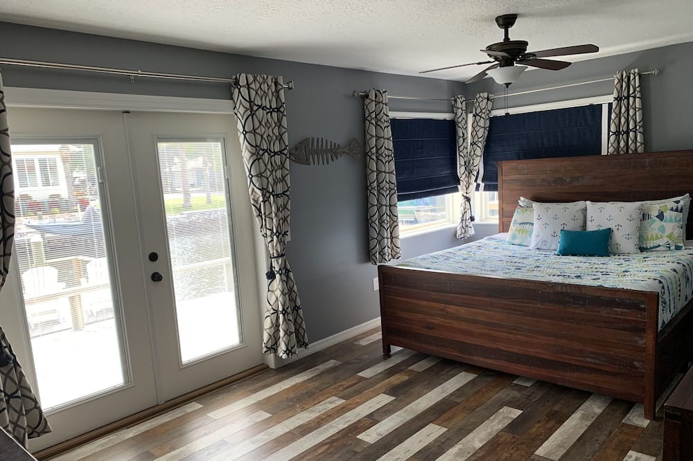 Photo of Outdoor in Riverhaven Village