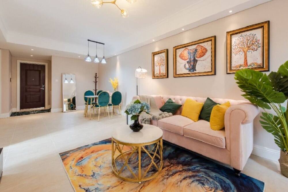 Photo of Livingroom in Yanta Qu