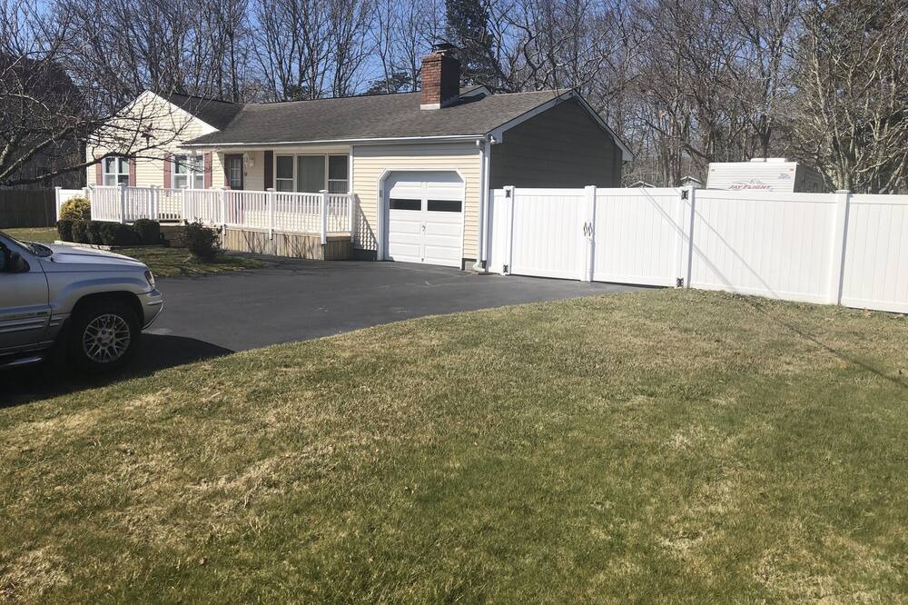Photo of Outdoor in Center Moriches