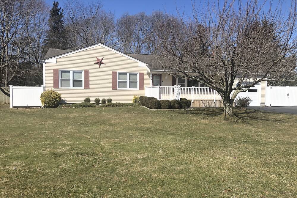 Photo of Outdoor in Center Moriches