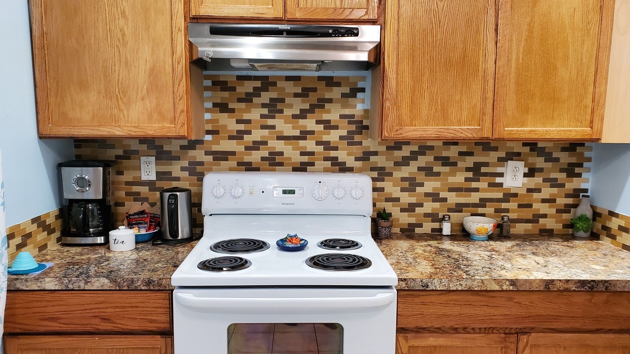 Photo of Kitchen in Downtown Niagara Falls