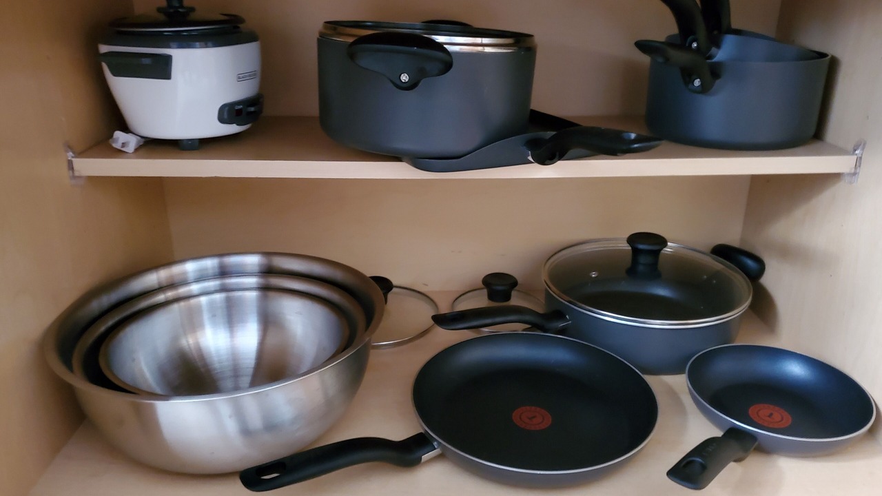 Photo of Kitchen in Downtown Niagara Falls