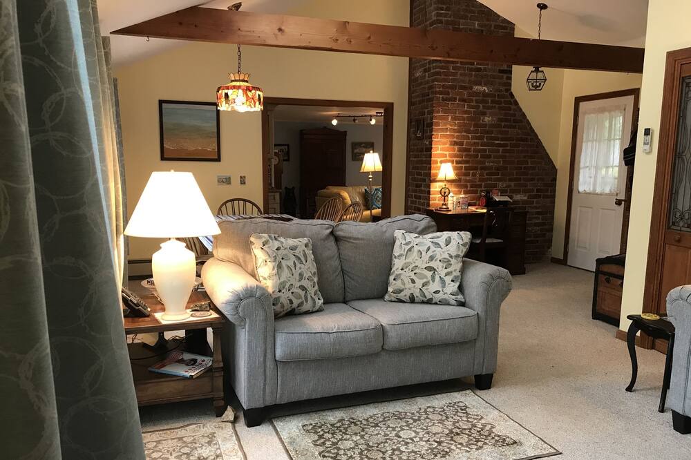 Photo of Bedroom in Campground Landing