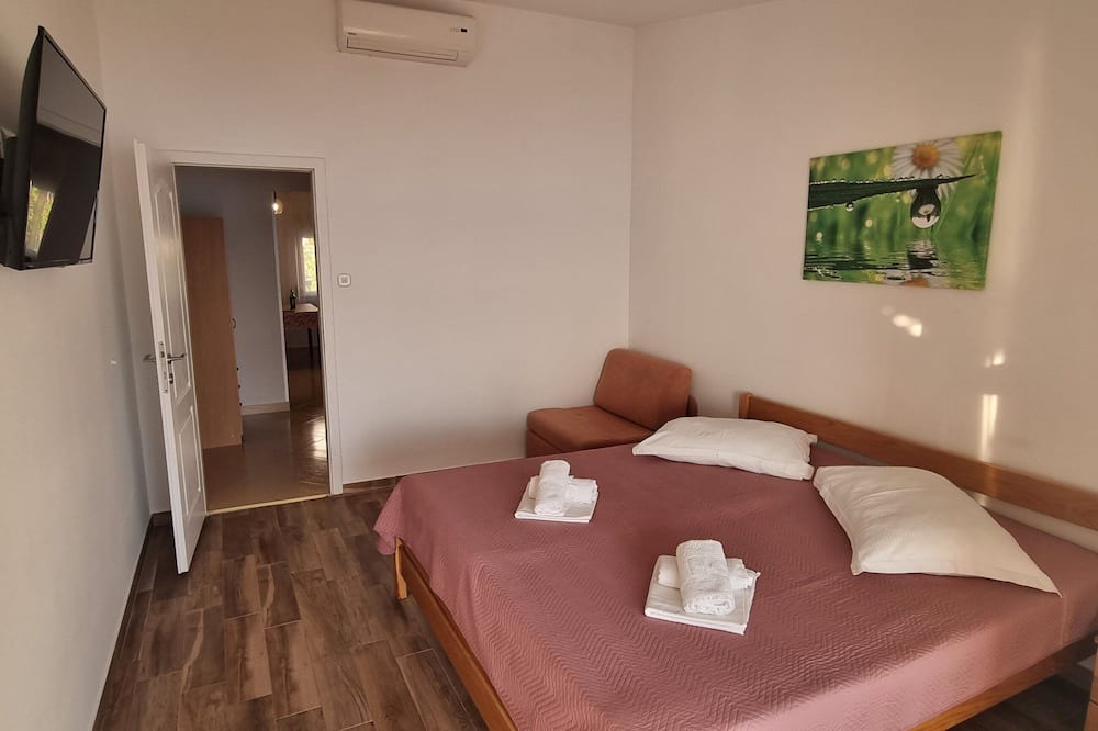 Photo of Bedroom in Zivogosce