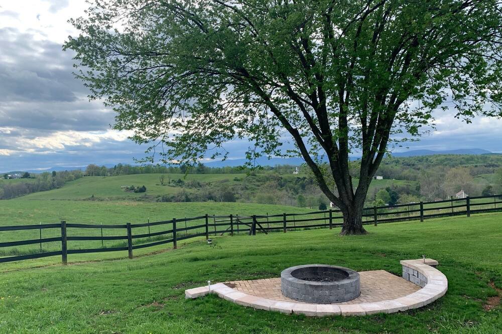 Photo of Outdoor in Haywood
