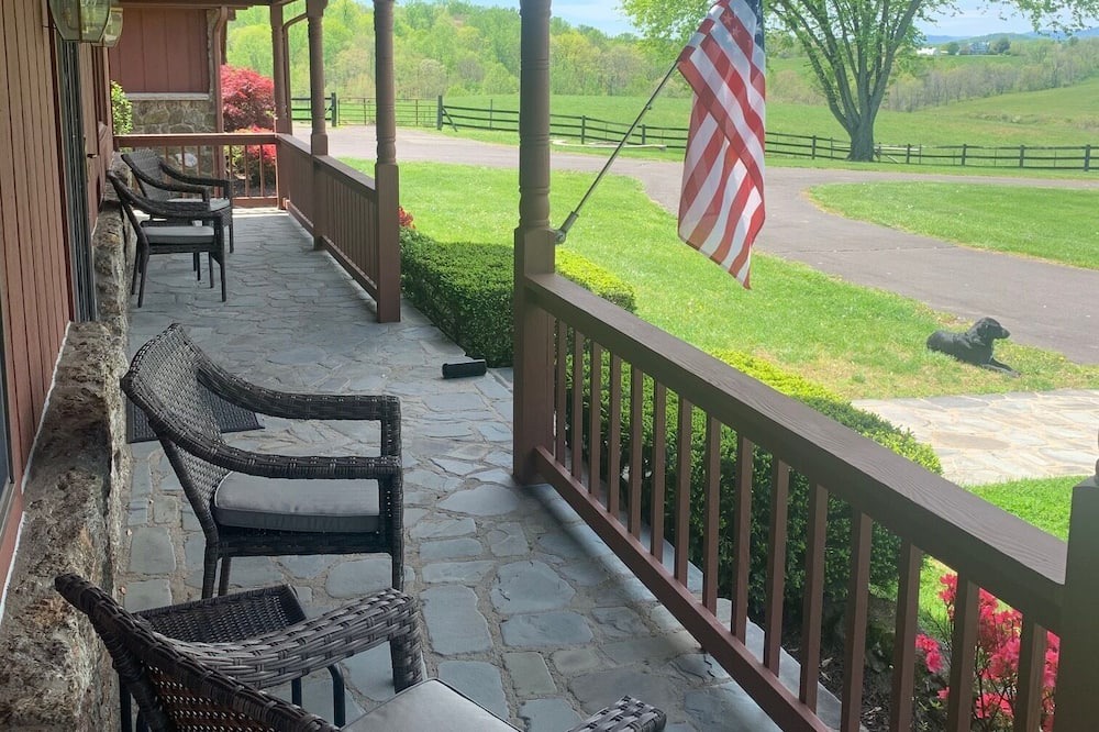 Photo of Patio Balcony in Haywood