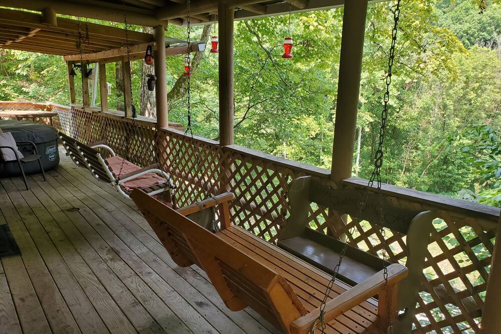 Photo of Patio Balcony in Madison