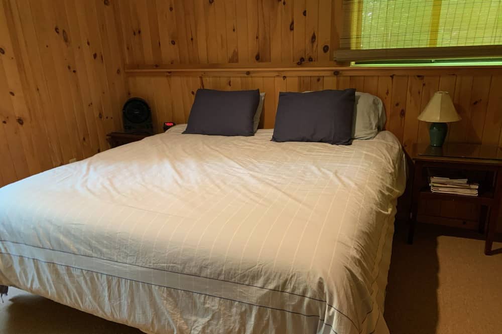 Photo of Bedroom in Otis