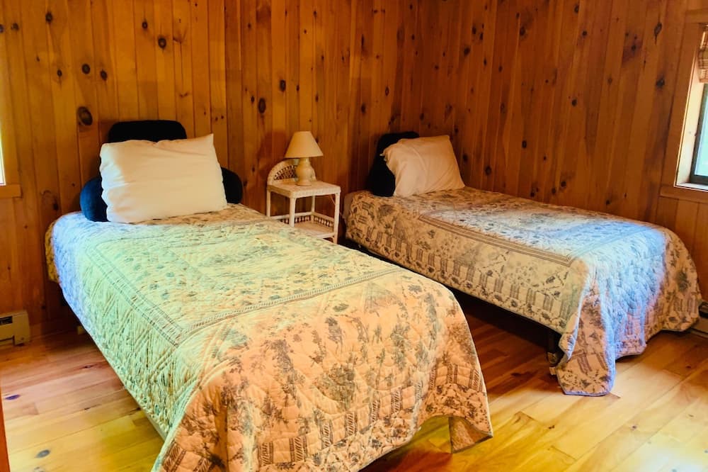 Photo of Bedroom in Otis