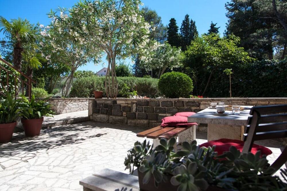 Photo of Patio Balcony in Vintijan