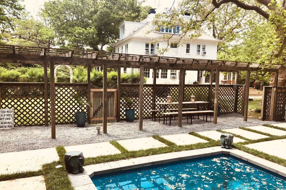 Photo of Outdoor in Bellport