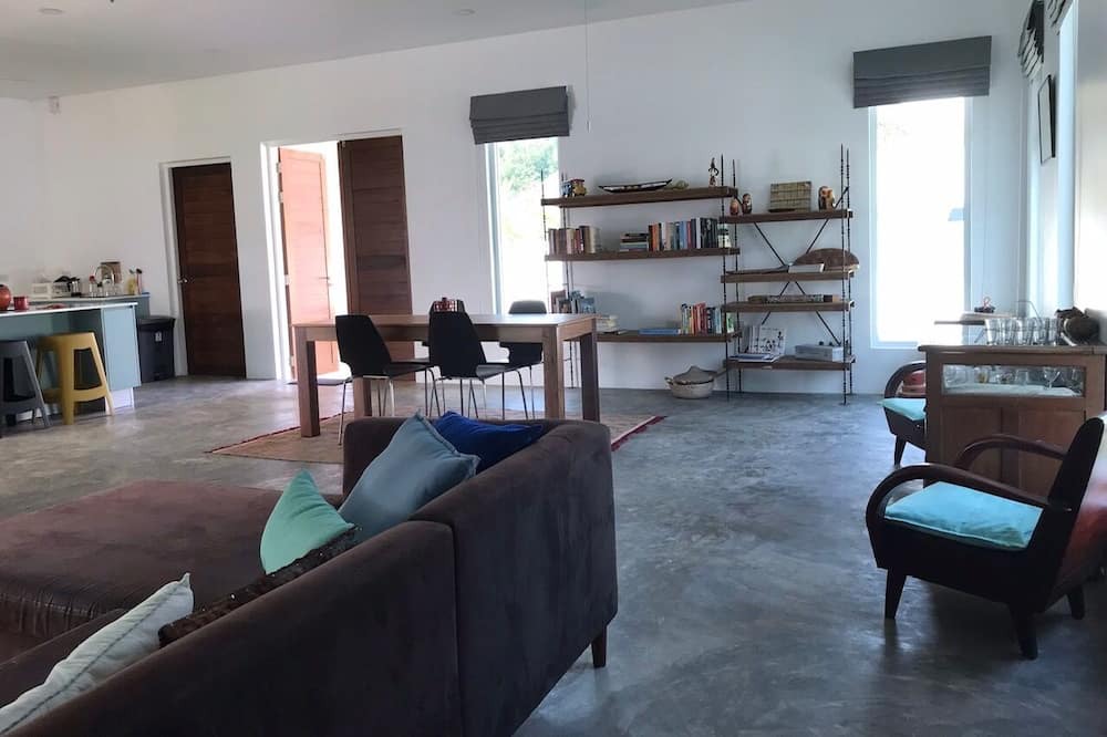 Photo of Livingroom in Sam Roi Yot