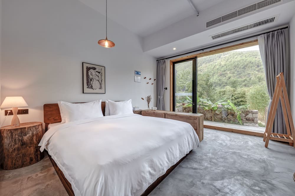 Photo of Bedroom in Moganshan
