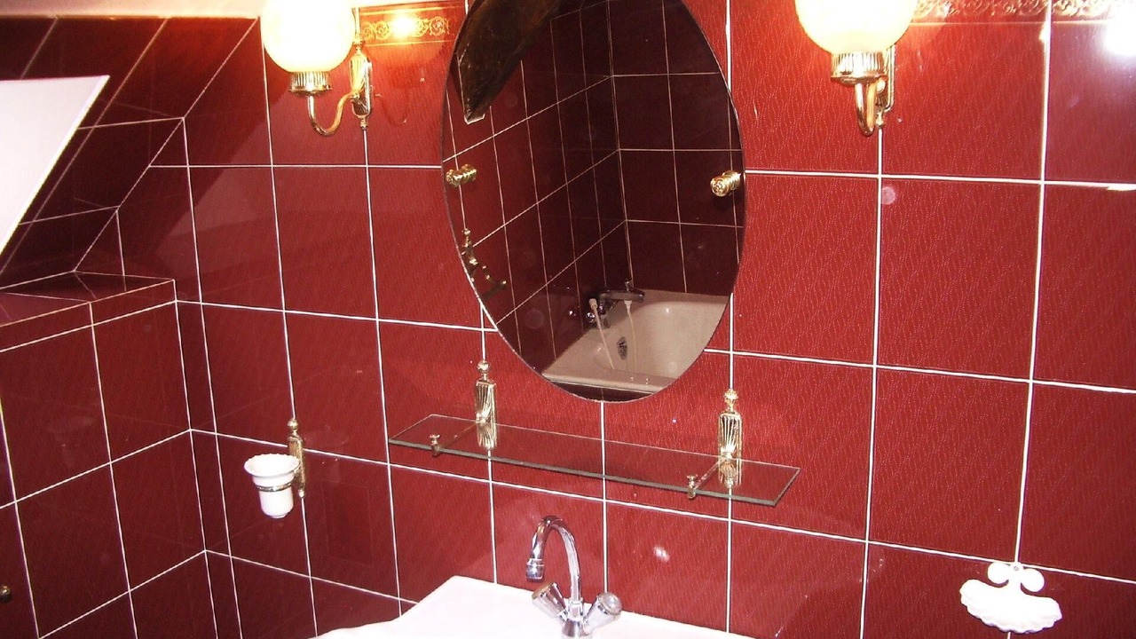 Photo of Bathroom in Crehen
