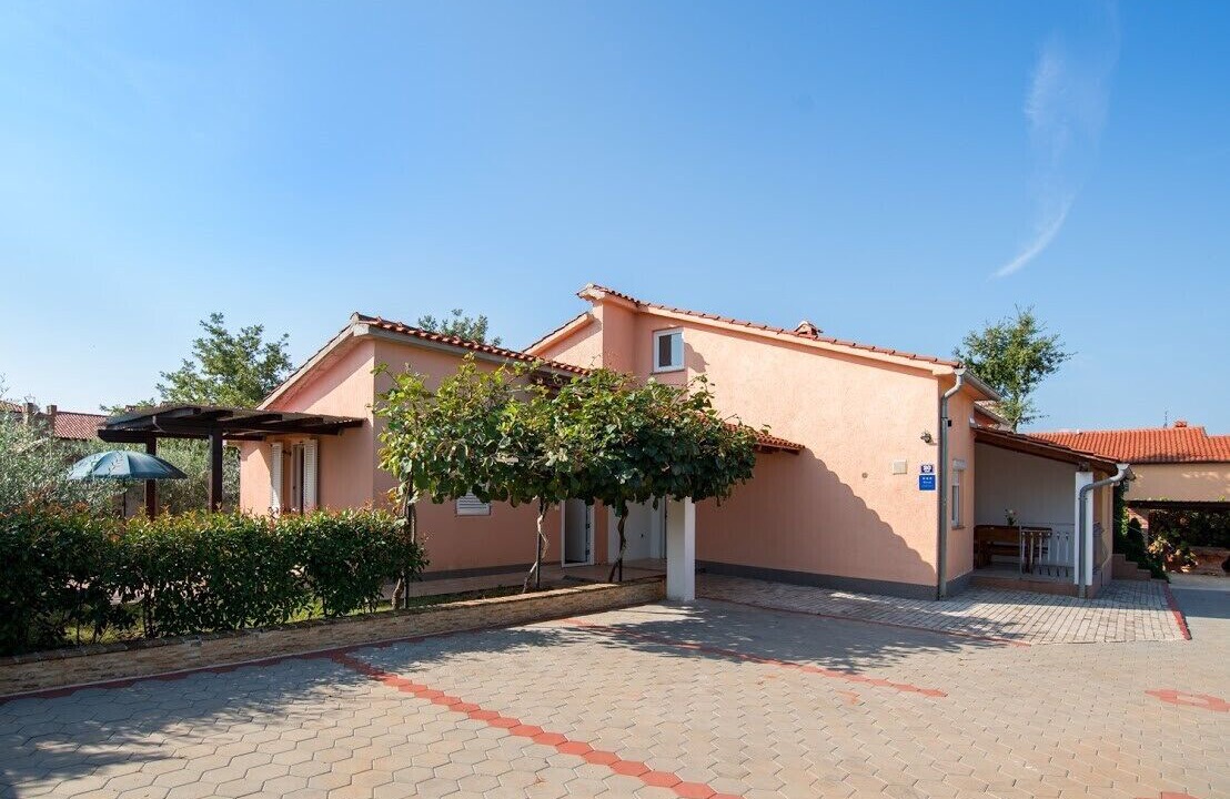 Photo of Outdoor in Cancini