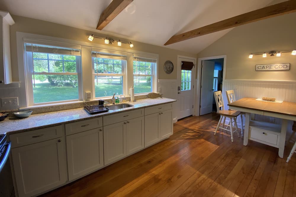 Photo of Kitchen in Campground Landing