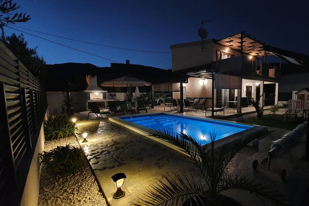Photo of Outdoor in Rudine