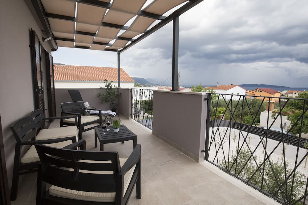 Photo of Patio Balcony in Rudine