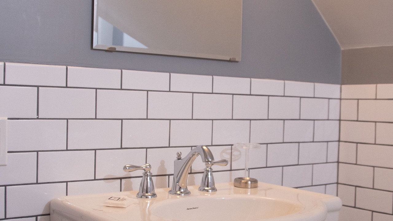 Photo of Bathroom in Bay Shore