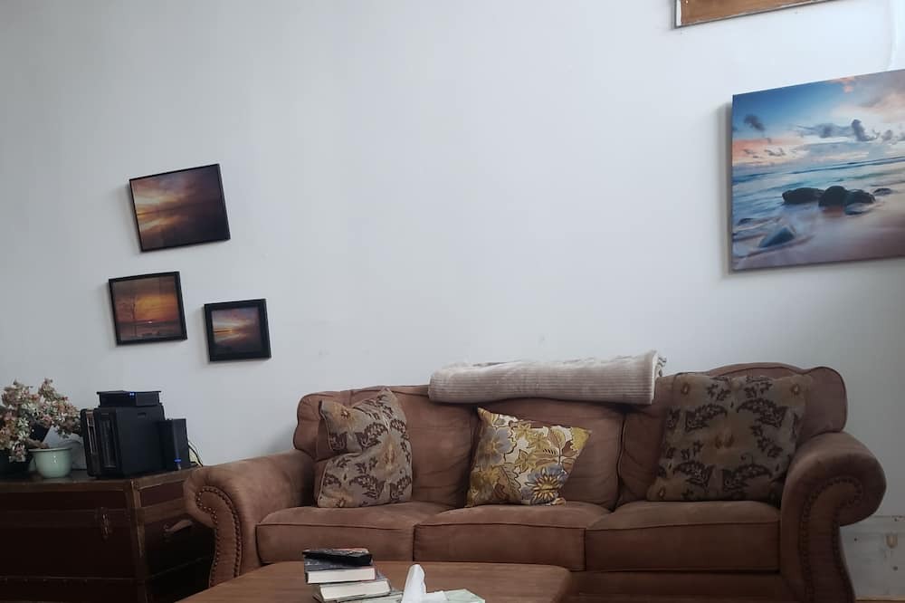 Photo of Livingroom in Constantia
