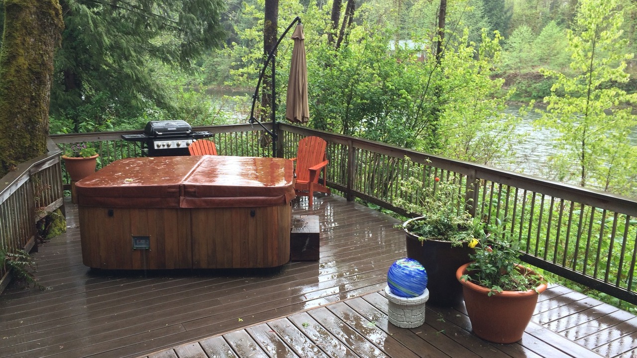 Photo of Outdoor in Gold Bar