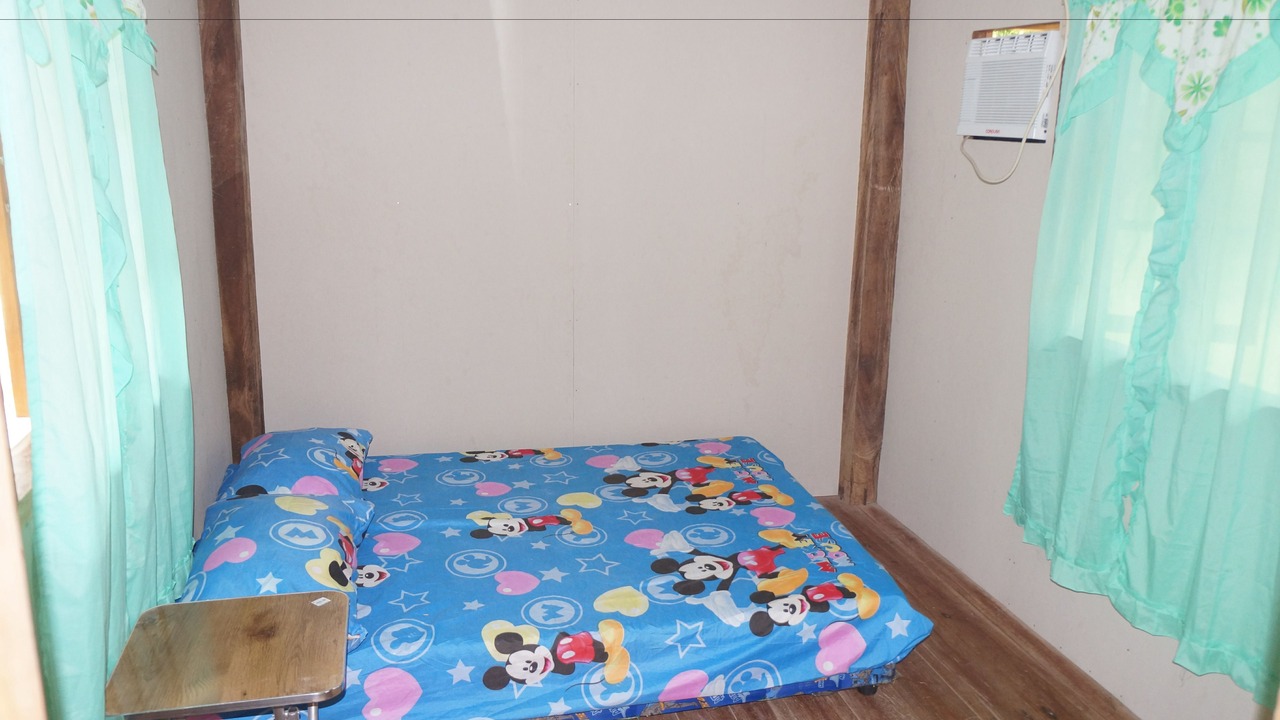 Photo of Bedroom in Loay