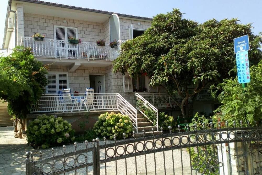 Photo of Outdoor in Mirce