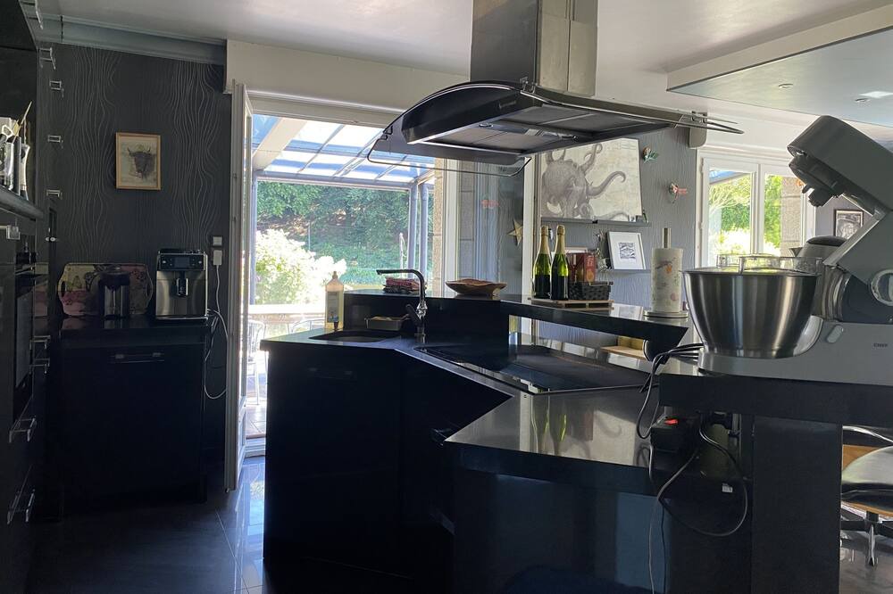 Photo of Kitchen in Inzinzac-Lochrist
