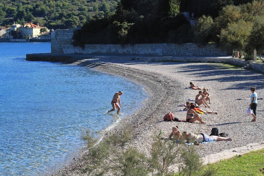 Photo of Others in Cove Rogacic