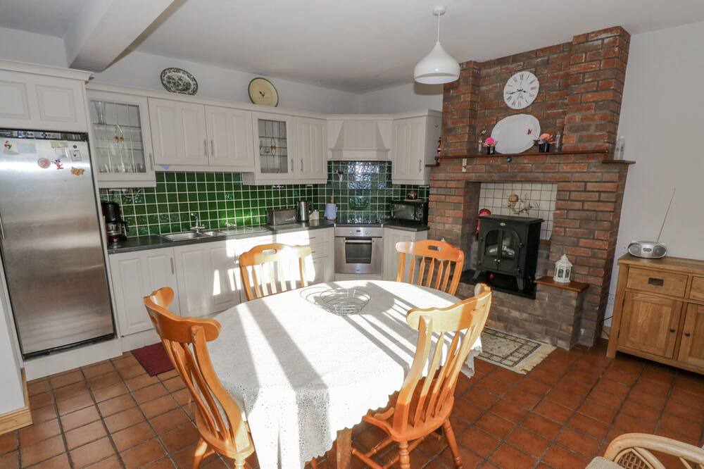 Photo of Kitchen in Castlebaldwin