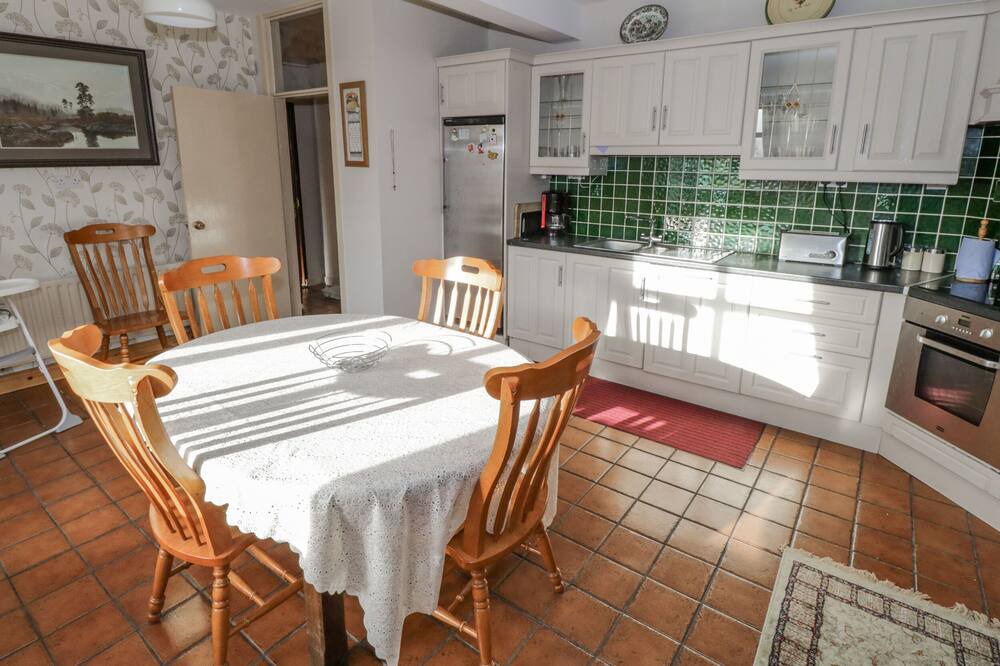 Photo of Kitchen in Castlebaldwin