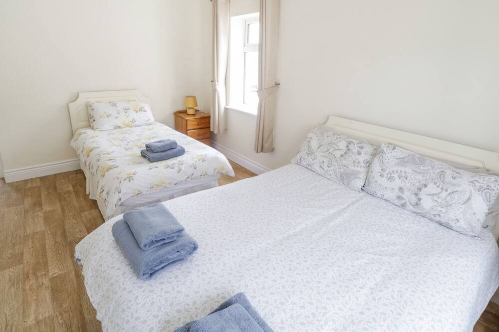 Photo of Bedroom in Clondra