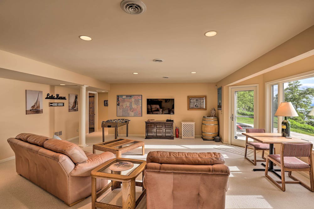 Photo of Bedroom in Willard