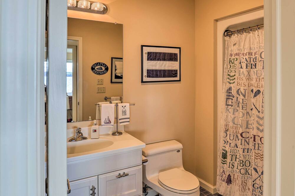 Photo of Bathroom in Willard