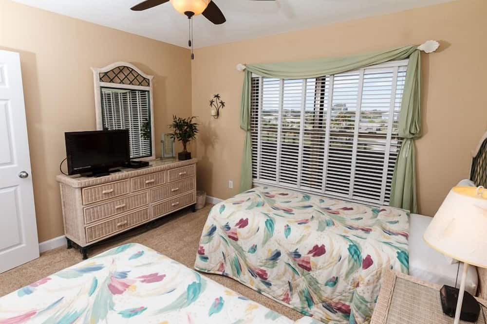 Photo of Bedroom in Fort Walton Beach