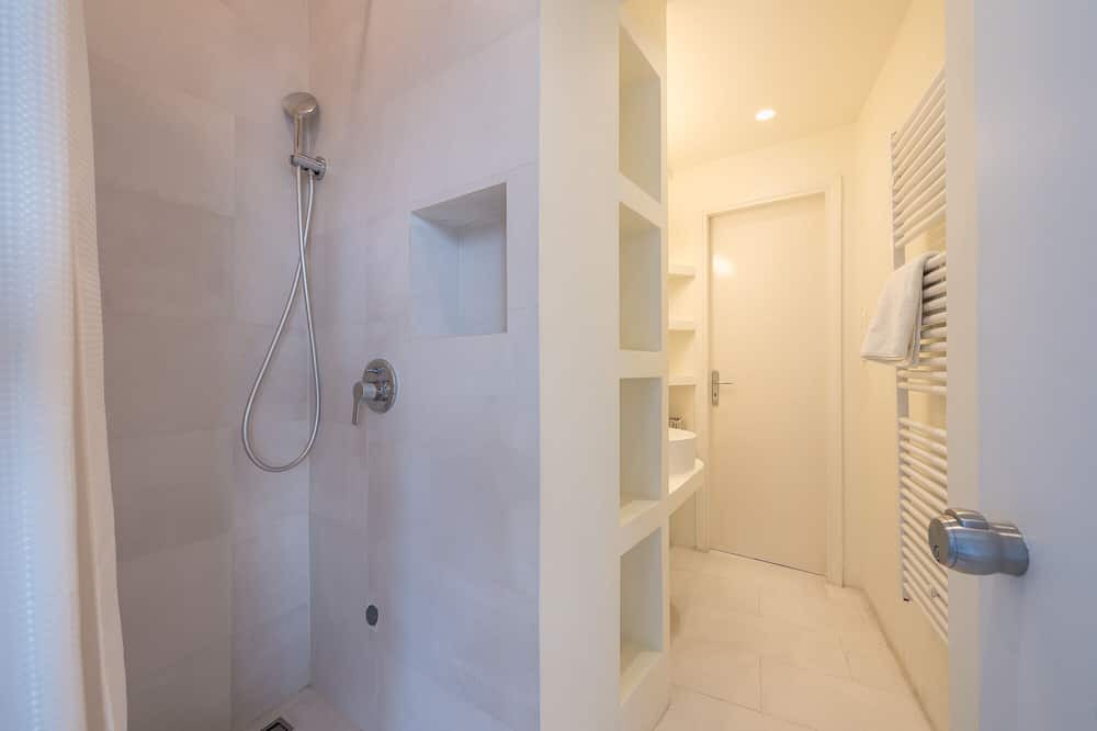 Photo of Bathroom in Plaka