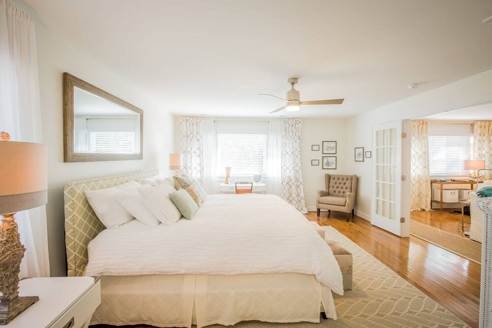 Photo of Bedroom in Irvington