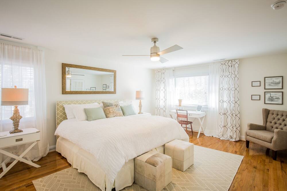 Photo of Bedroom in Irvington
