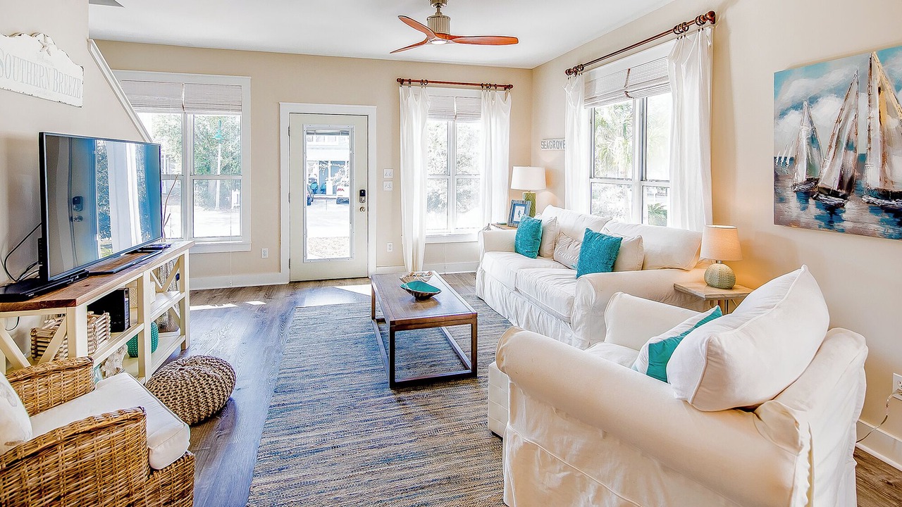 Photo of Livingroom in Village of Sugar Beach