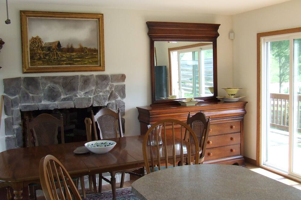 Photo of Bedroom in Wytheville